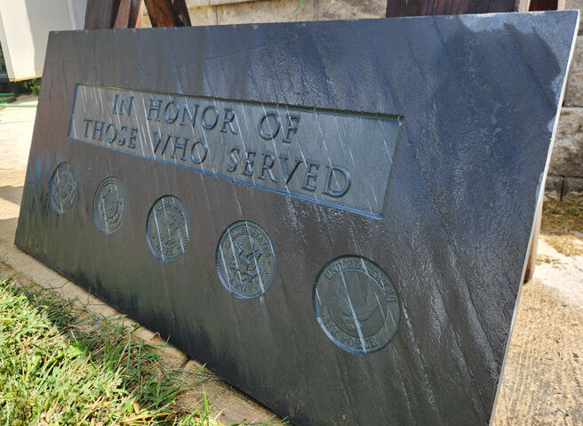 Memorial_02